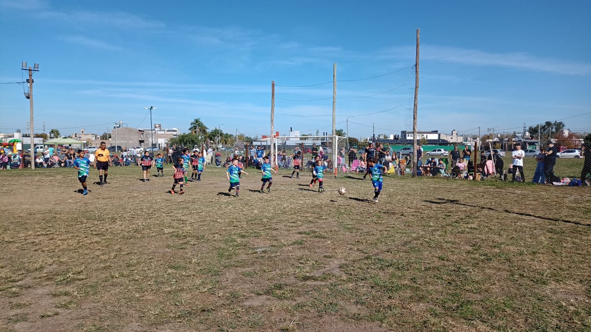 El fútbol infantil de la ciudad disputará por primera vez la Copa Ciudad de  Roldán — El Roldanense